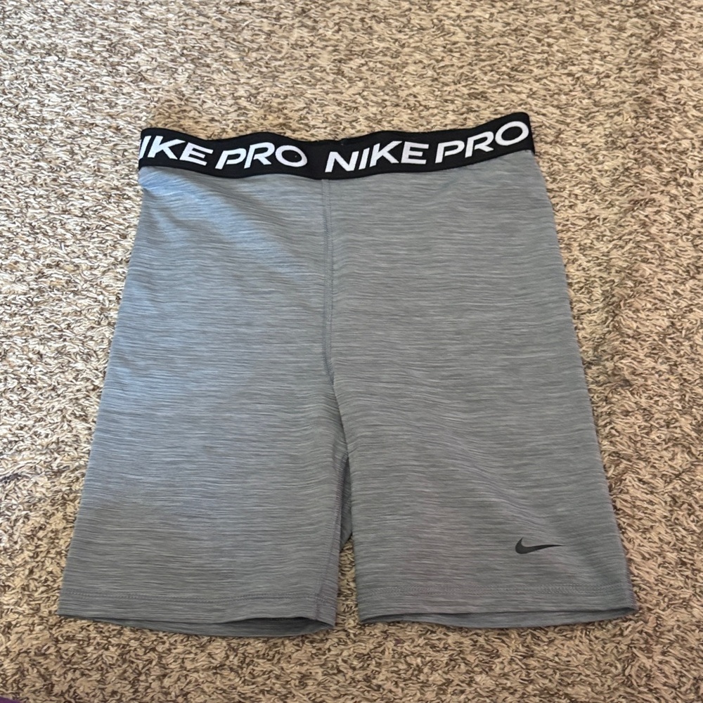 Nike Pro Heather Gray Training Shorts